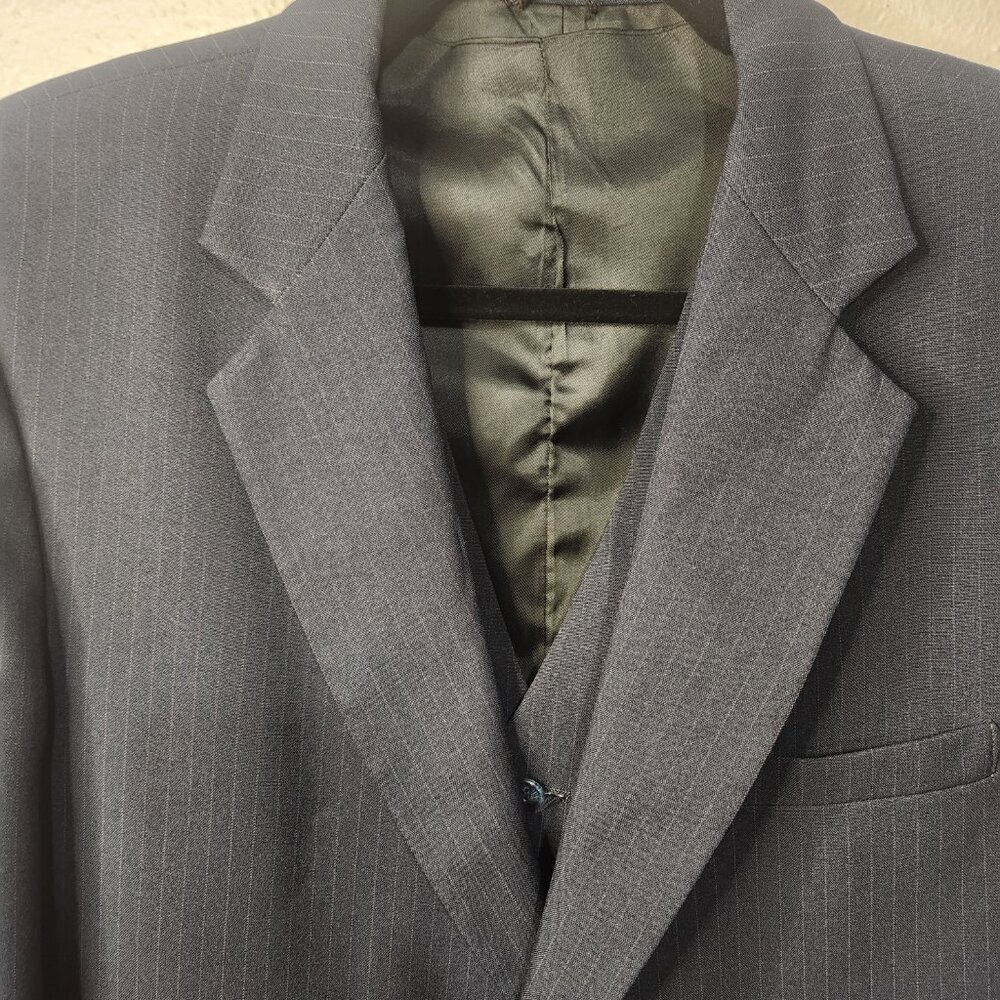 Men's Suit Blue Pinstripe Jacket and Vest Size 40R Made in the USA - Picture 3 of 12